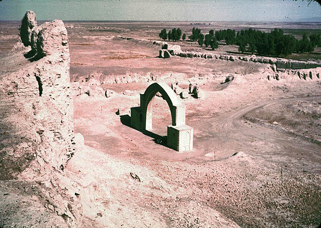 The Qala-e-Bost Arch - Haunted Places in Afghanistan - creepyhq