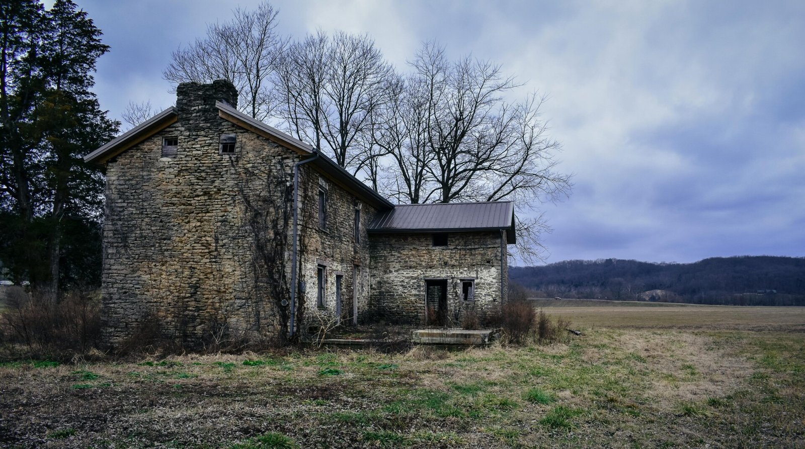 Haunted Places in Gabon - Creepyhq