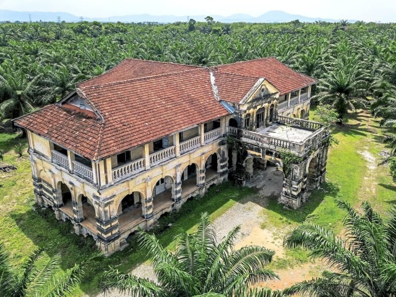 Top 10 Haunted Places in Malaysia - Horror Locations in Malaysia