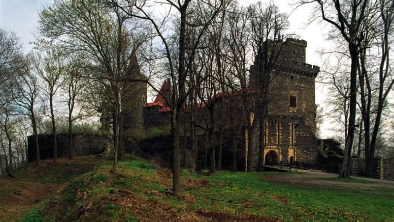 Haunted Locations in Poland - creepyhq