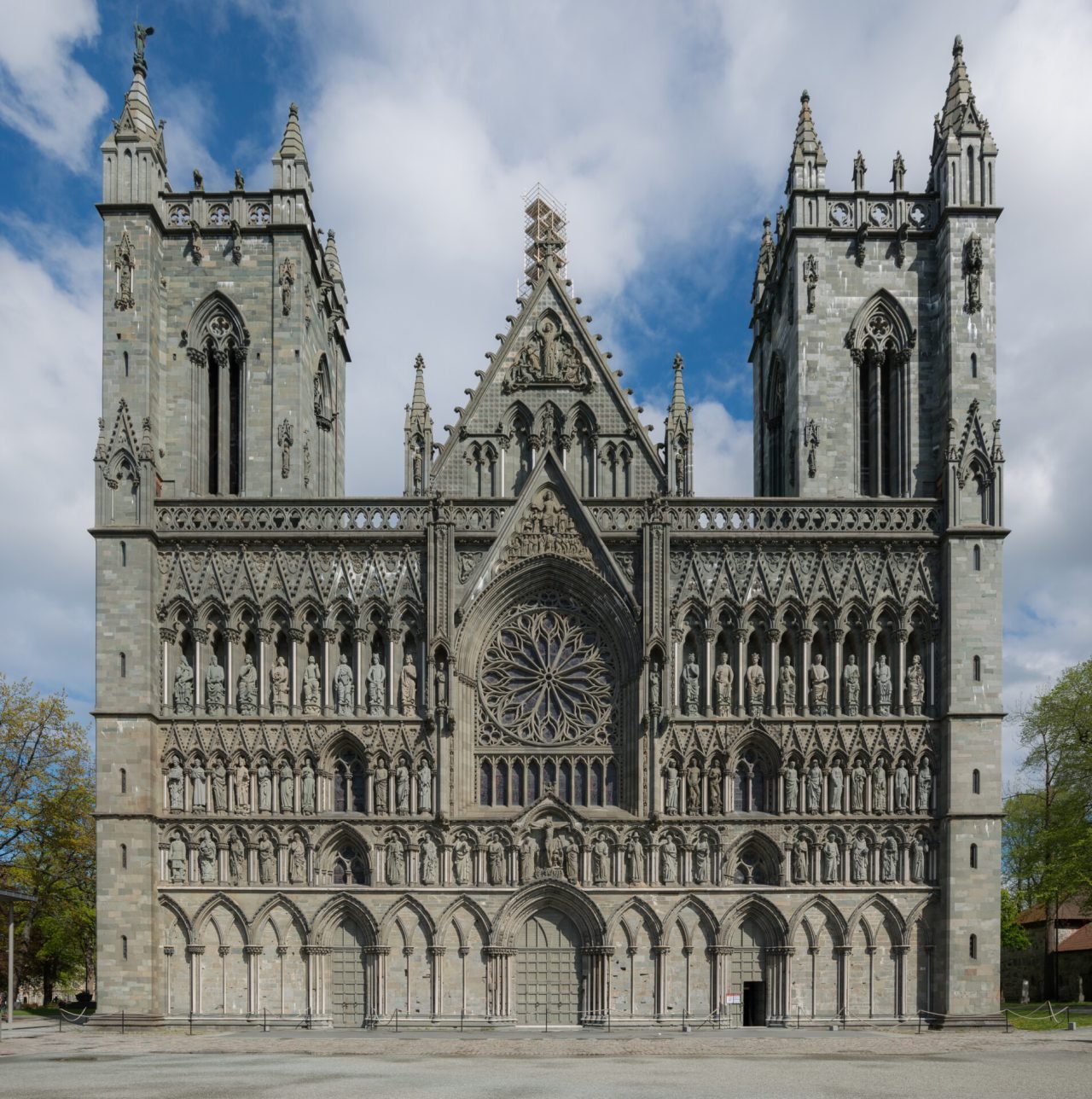 Nidaros Cathedral - Haunted Places in Norway - creepyhq