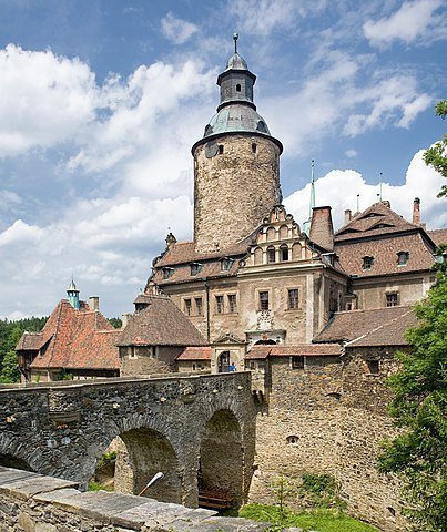 Zamek Czocha Czocha Castle - Haunted Places in Poland - creepyhq