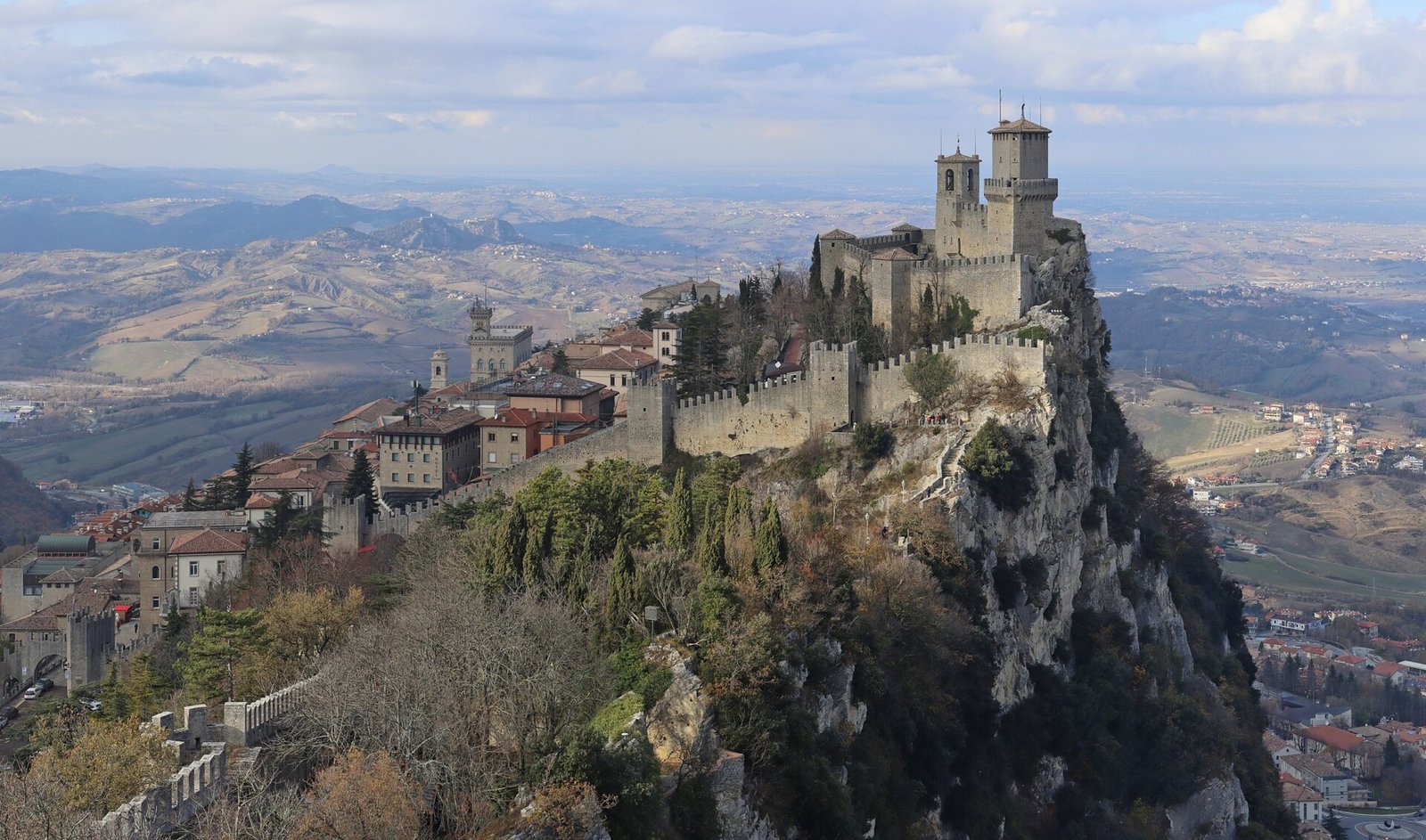 Haunted Locations in San Marino - creepyhq