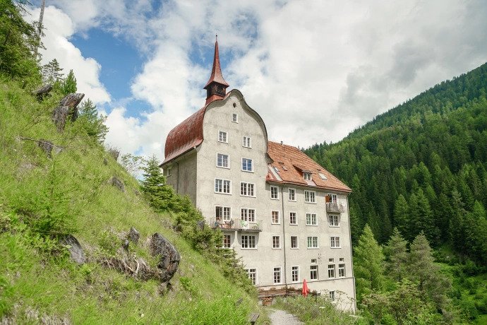 The Ghost House of Val Sinestra - Haunted Places in Switzerland - creepyhq