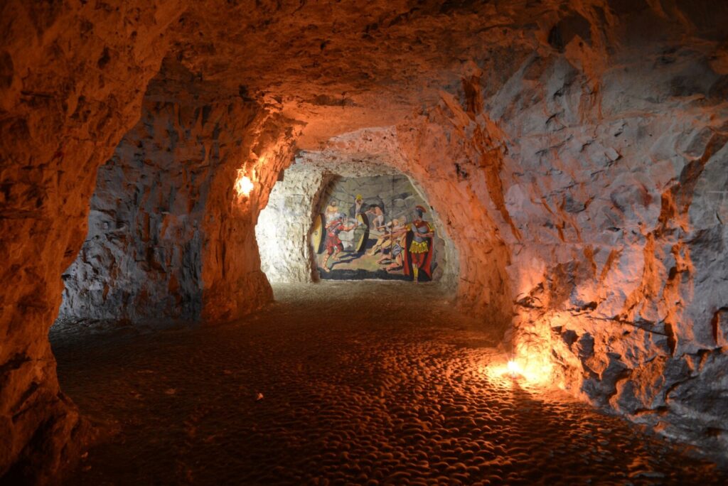 Chislehurst Caves, Kent, England- Haunted Caves