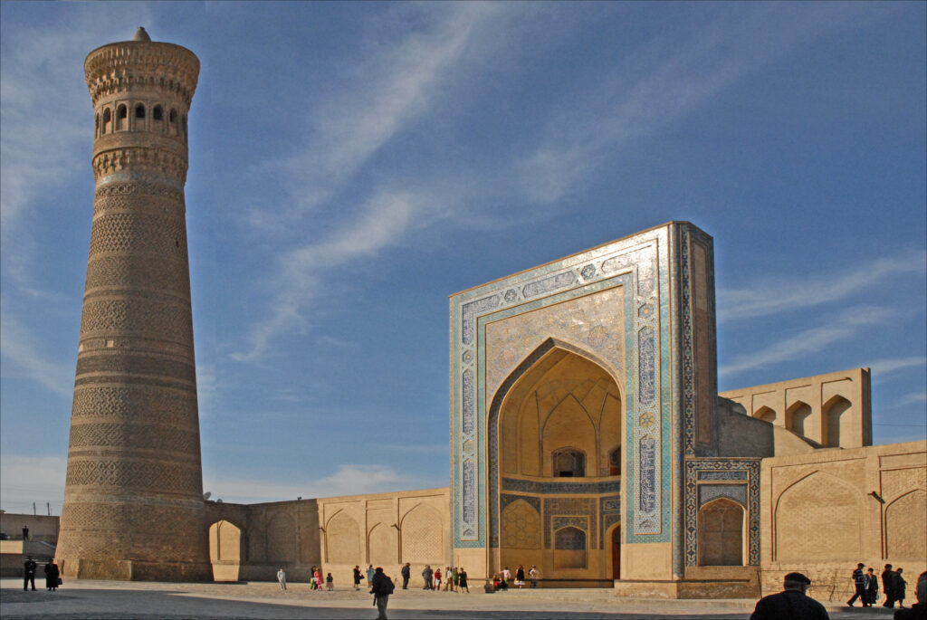 Kalyan Minaret - Haunted Places in Uzbekistan - creepyhq