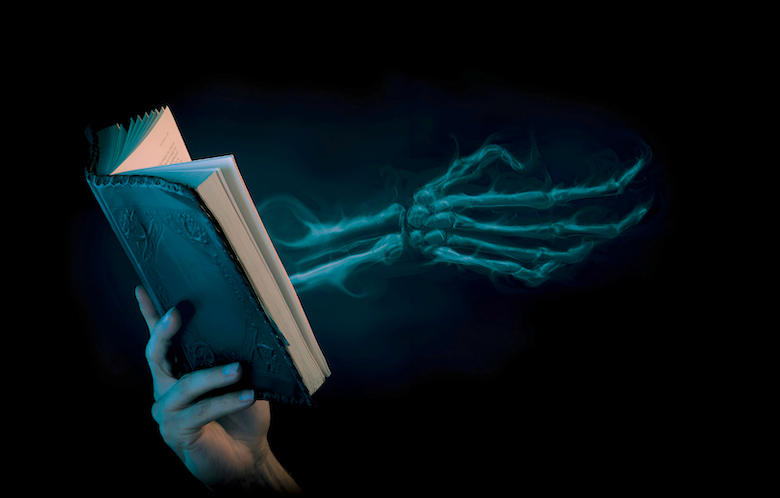 Top 10 Haunted Horror Books to Read on Christmas