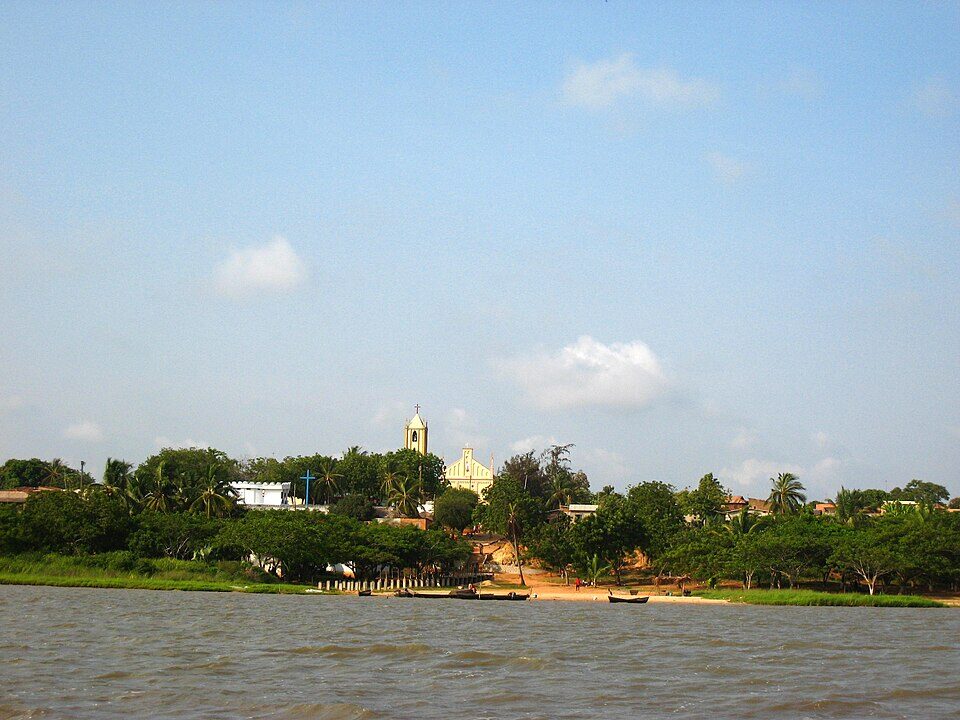 Togoville's Haunted Lake - Haunted Places in Togo - creepyhq